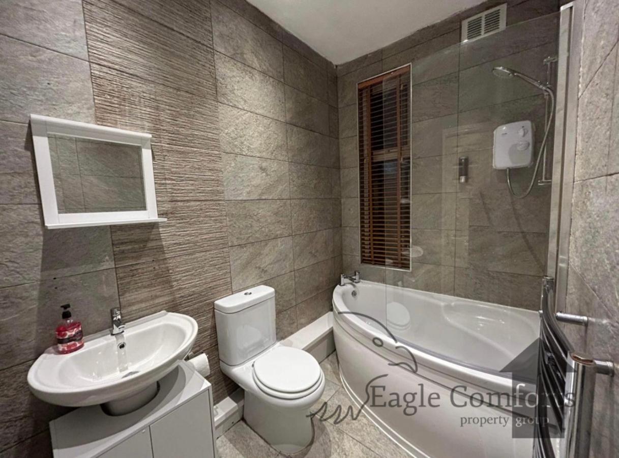 Scott House- 5 Bedrooms- Pool Table Шефилд Экстерьер фото